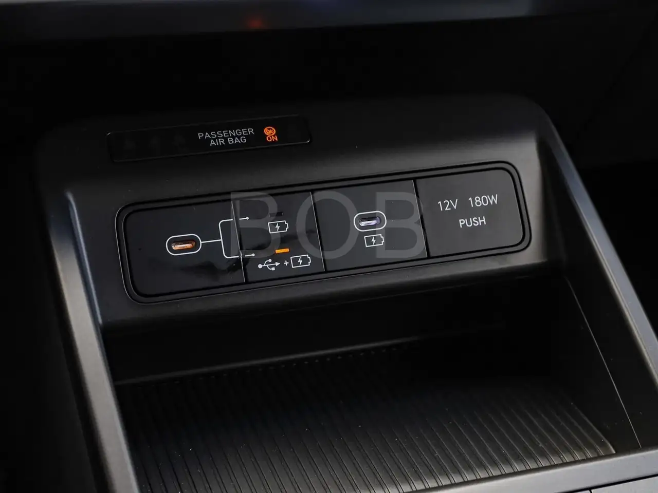 Hyundai KONA Elektro (SX2) 48,4kWh NAVI PDC BT KLIMA 13
