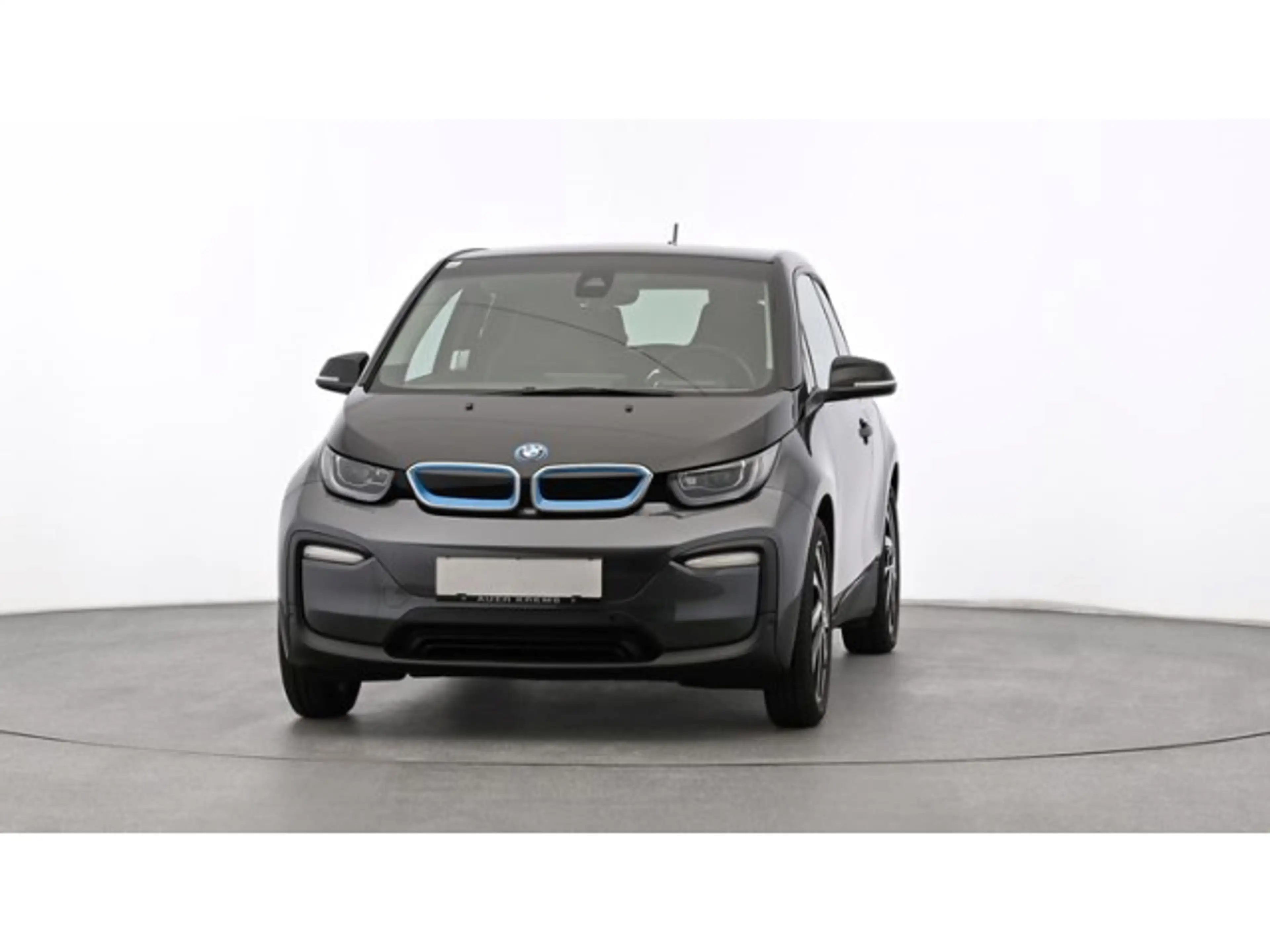 BMW i3 Basis — photo 2
