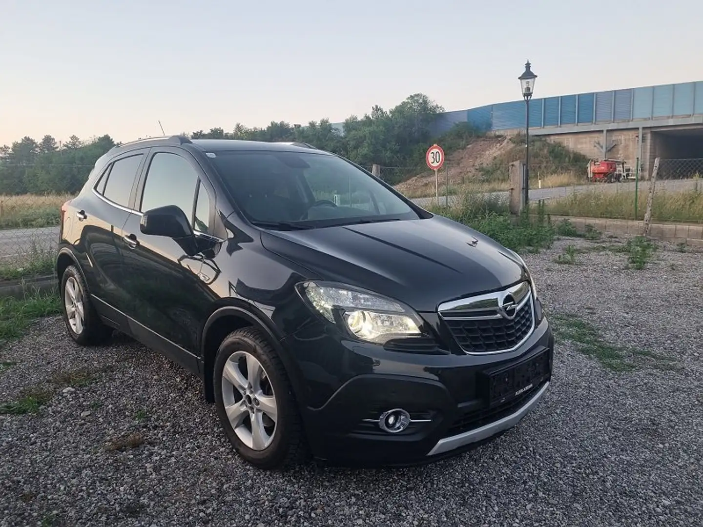Opel Mokka 1,7 CDTI 4x4 Negro - 2