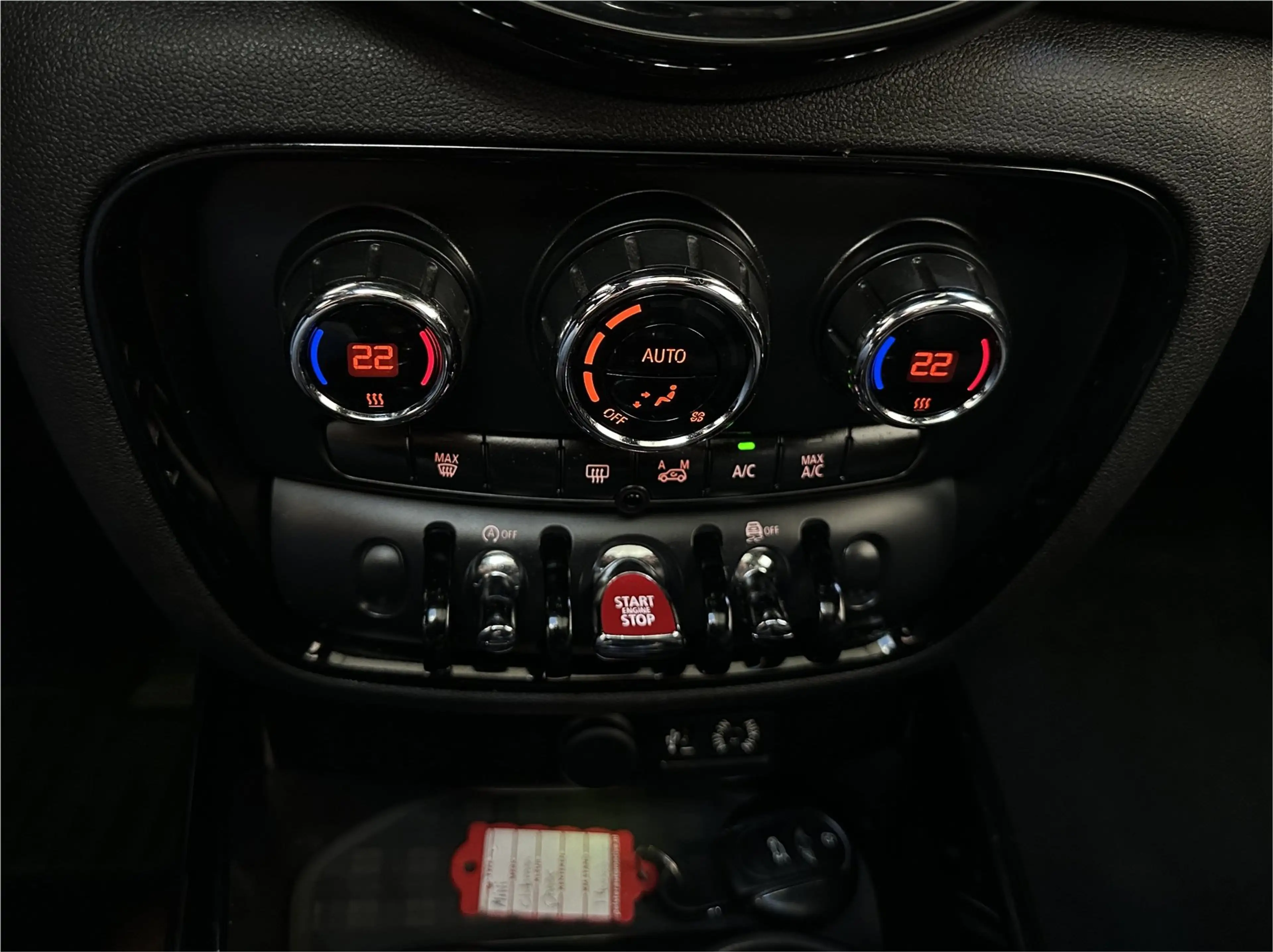 MINI Cooper Clubman 1.5 Chili|NL | Pano | Navigatie | PDC | — photo 23