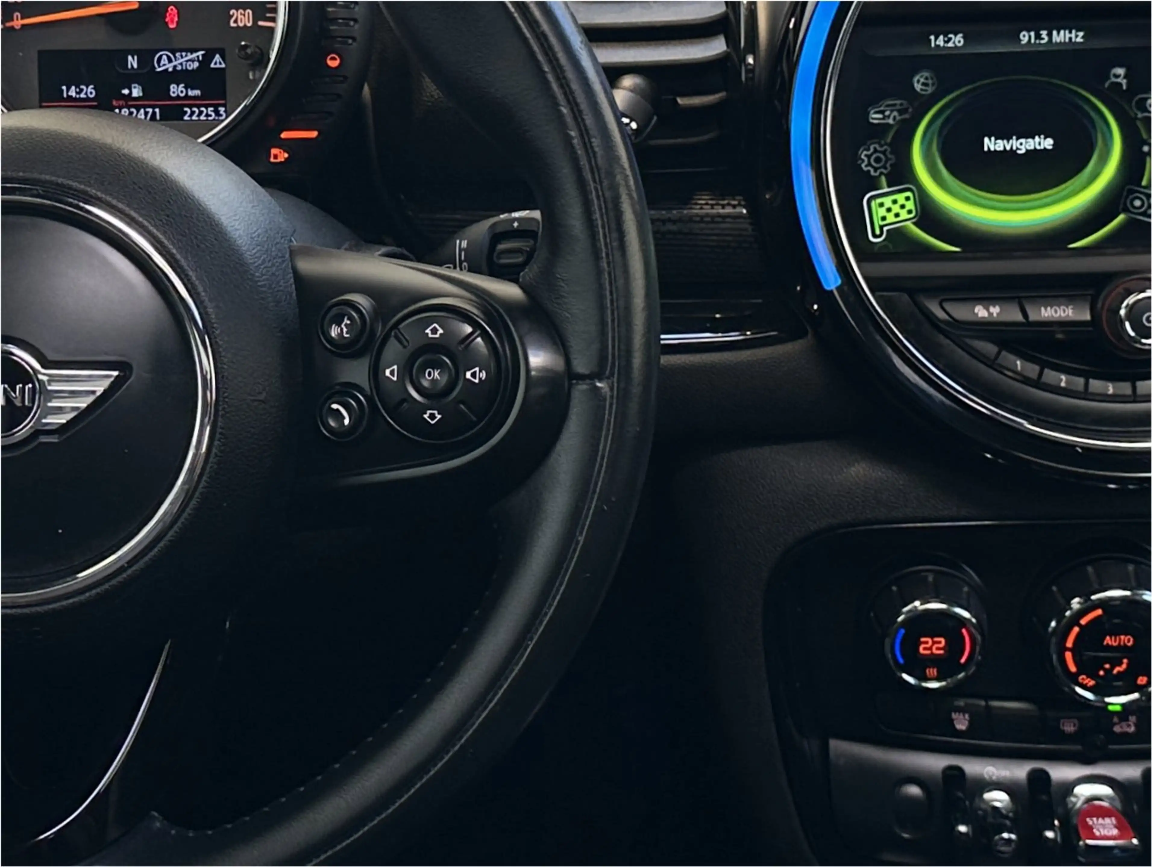 MINI Cooper Clubman 1.5 Chili|NL | Pano | Navigatie | PDC | — photo 20
