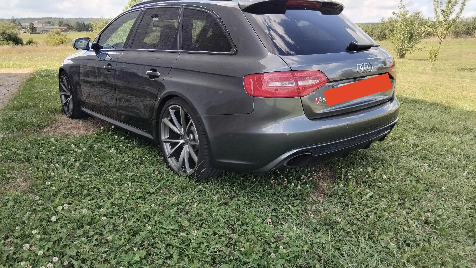 Audi RS4 Avant V8 4.2 FSI 450 Quattro S Tronic 7 - 1
