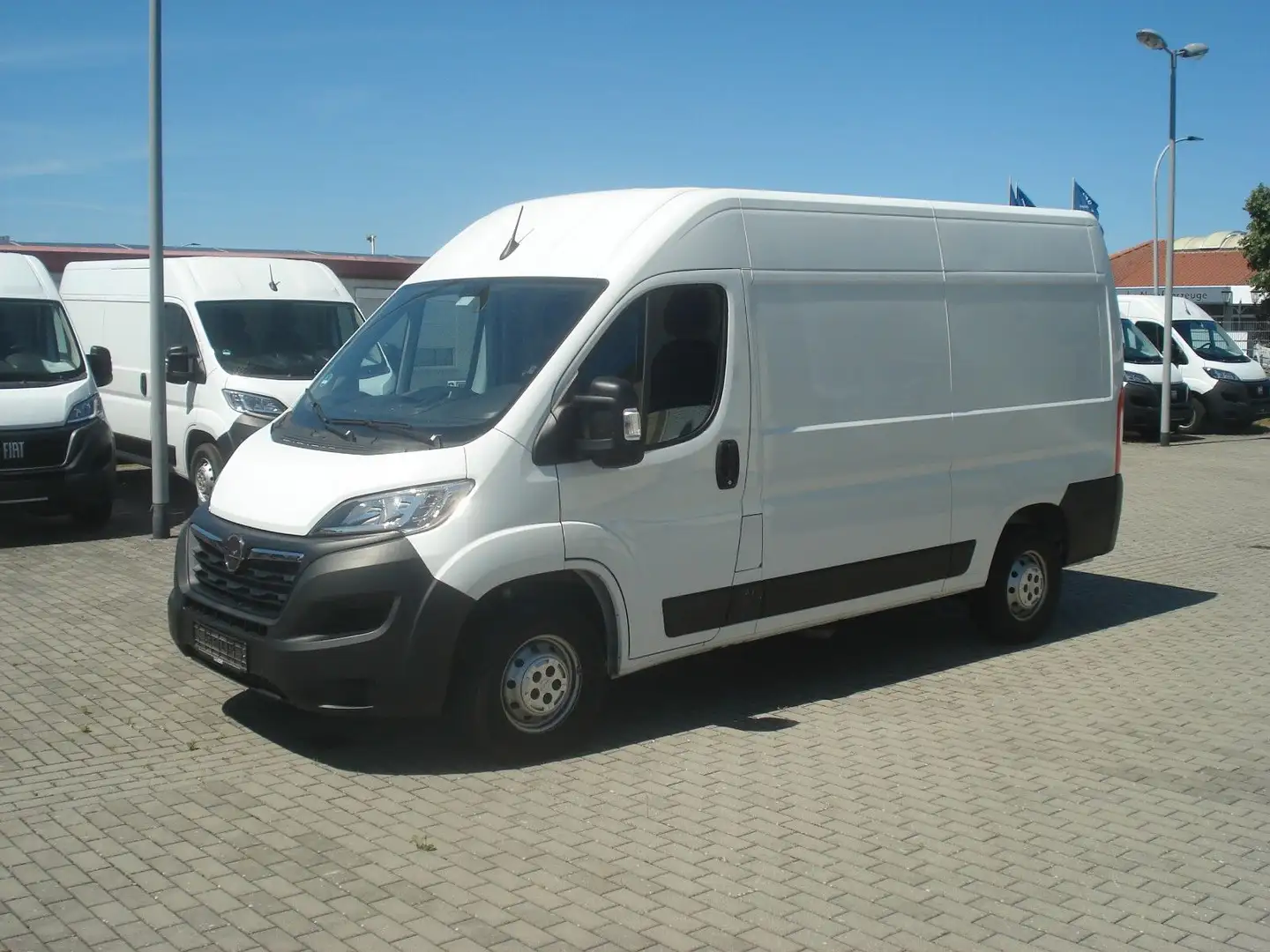 Opel Movano C L2H2 3,5t Edition Klima Temp PDC 44400K Weiß - 1