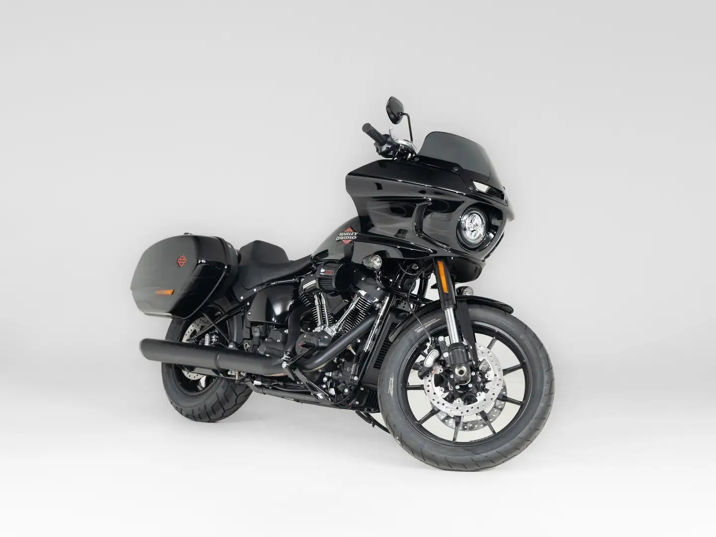 Harley-Davidson Lowrider ST FXLRST Custom Color Noir - 1