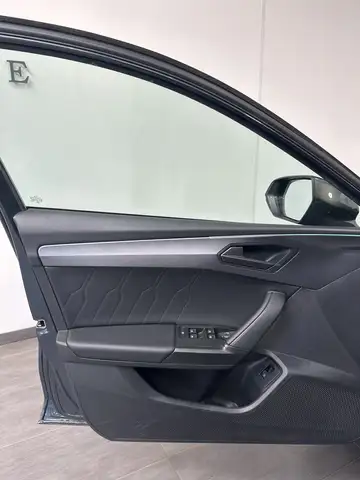 Cupra Leon view 7