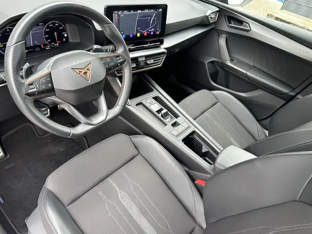 Cupra Leon view 9