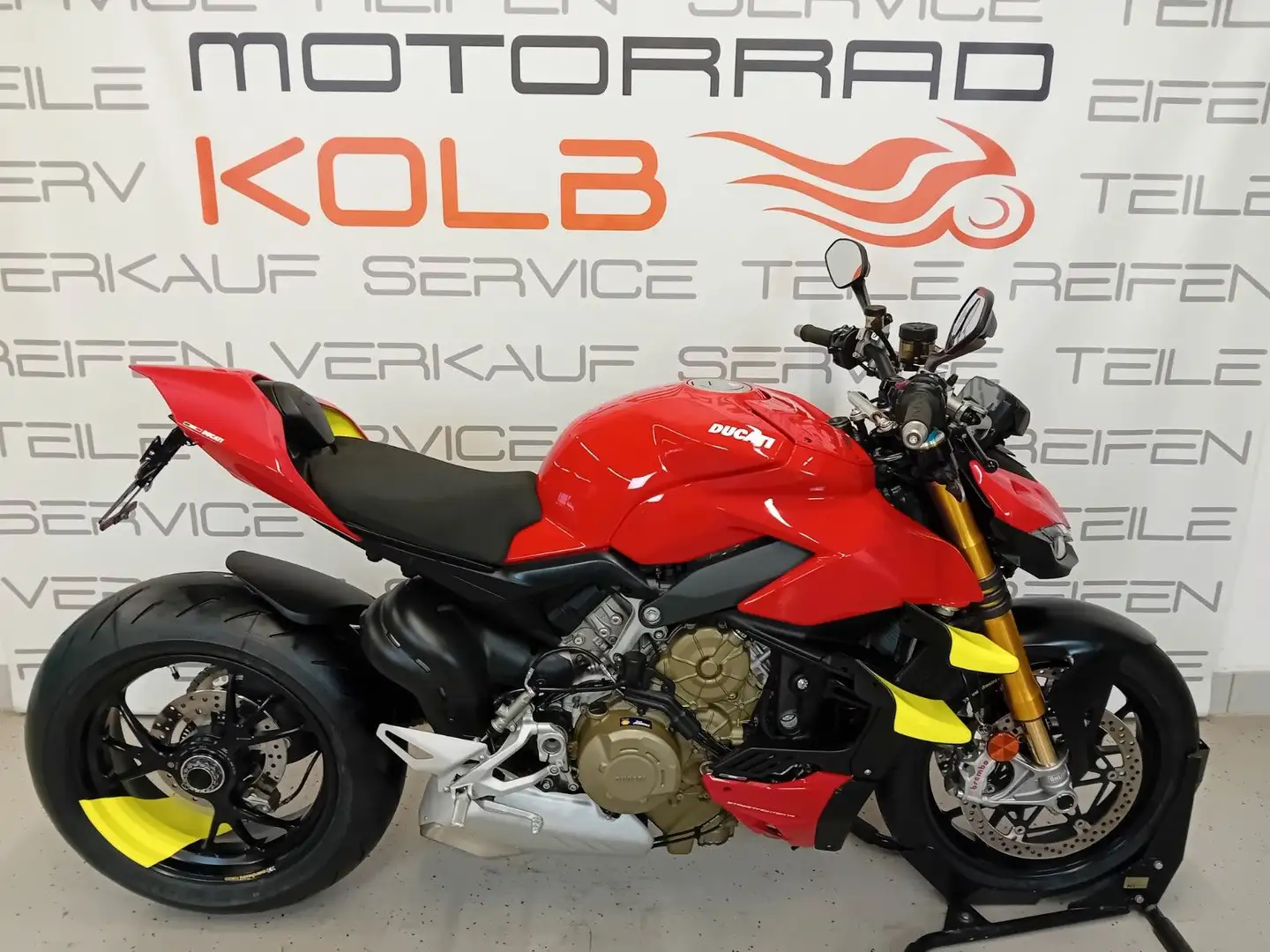 Ducati Streetfighter V4 S Rojo - 1
