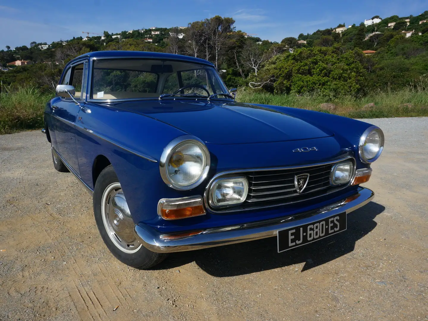 Peugeot 404 Blau - 2