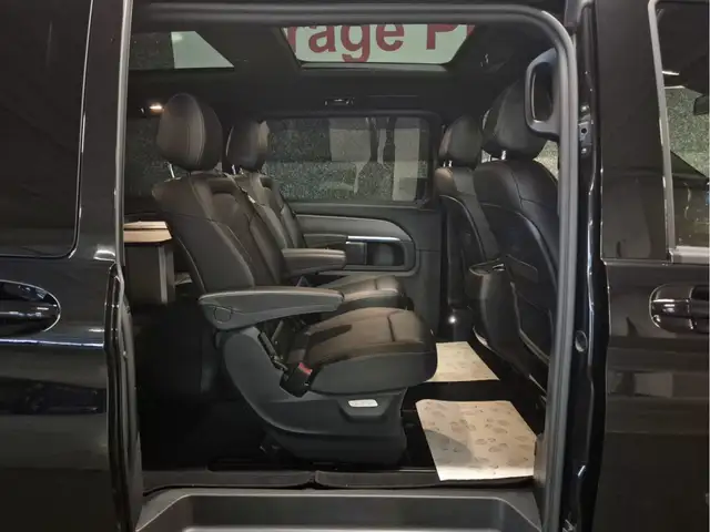 Mercedes-Benz 250 view 5