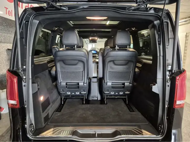 Mercedes-Benz 250 view 7