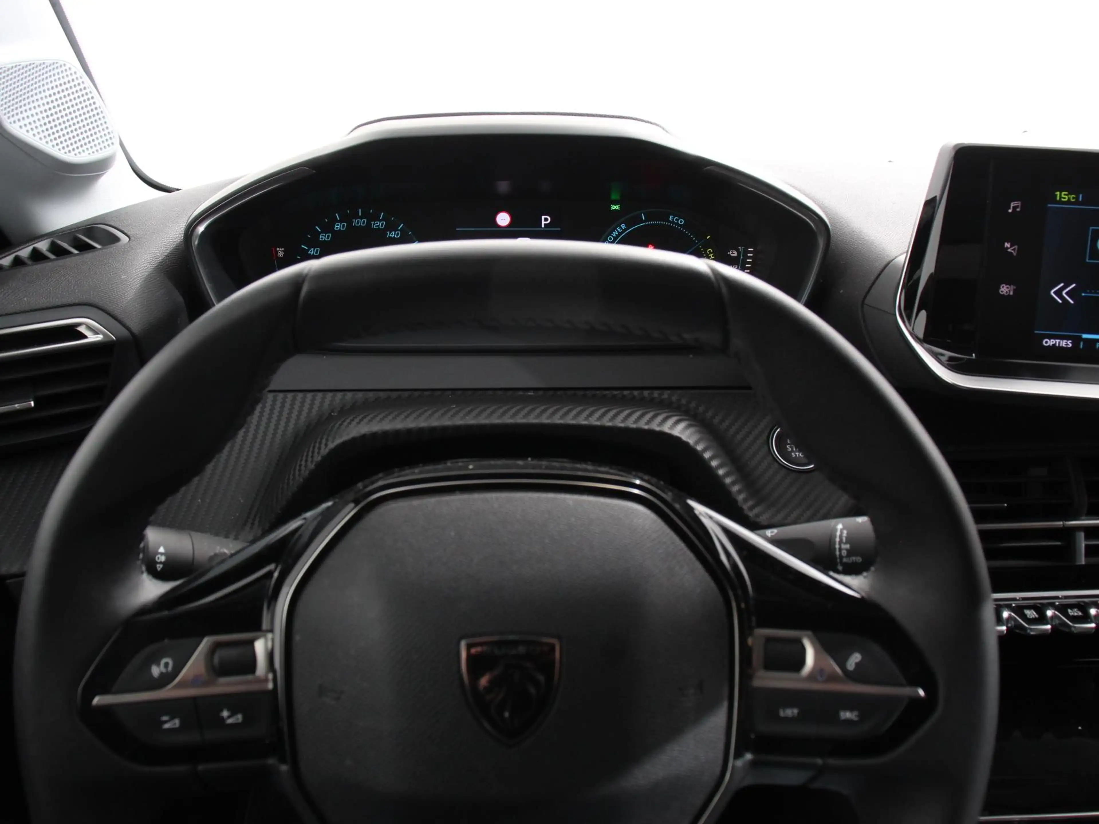 Peugeot e-208 EV Active Pack 50 kWh Climate Control Cruise contr — photo 11