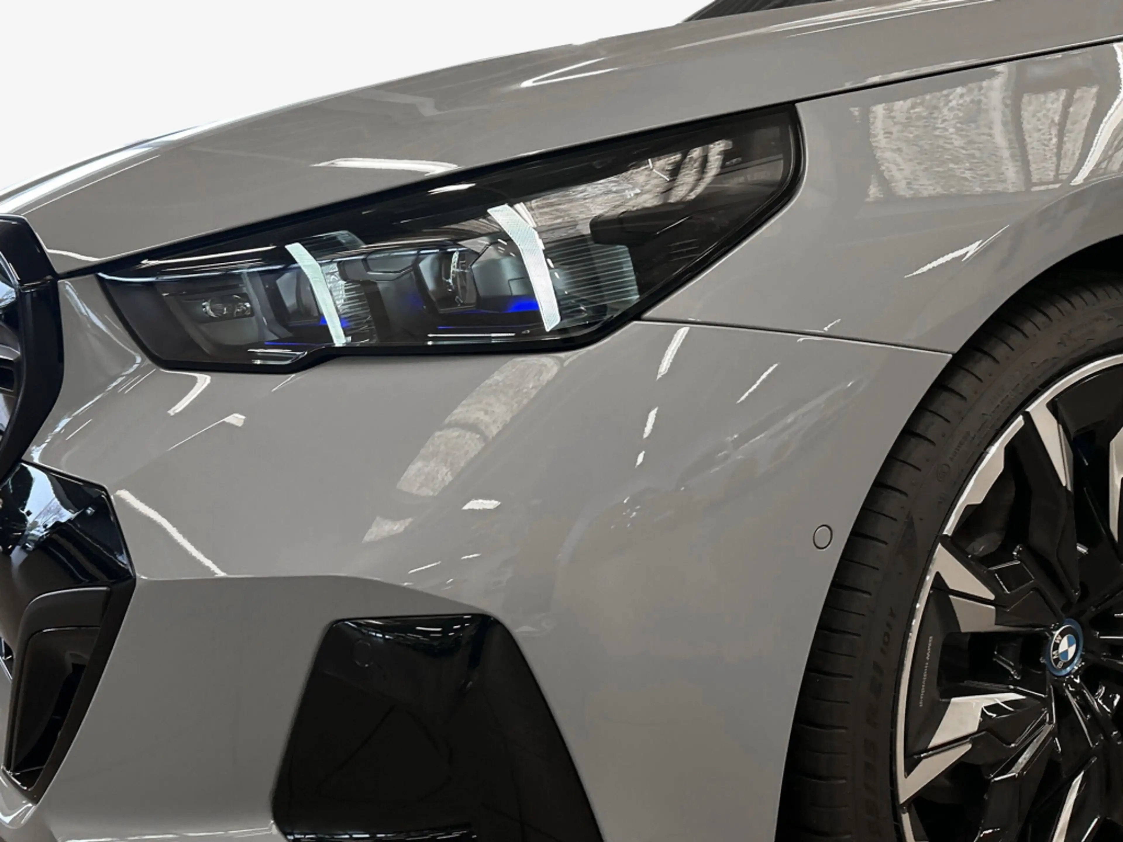 BMW i5 M60 xDrive Limousine, AHK, LED, Panoramadach — photo 6