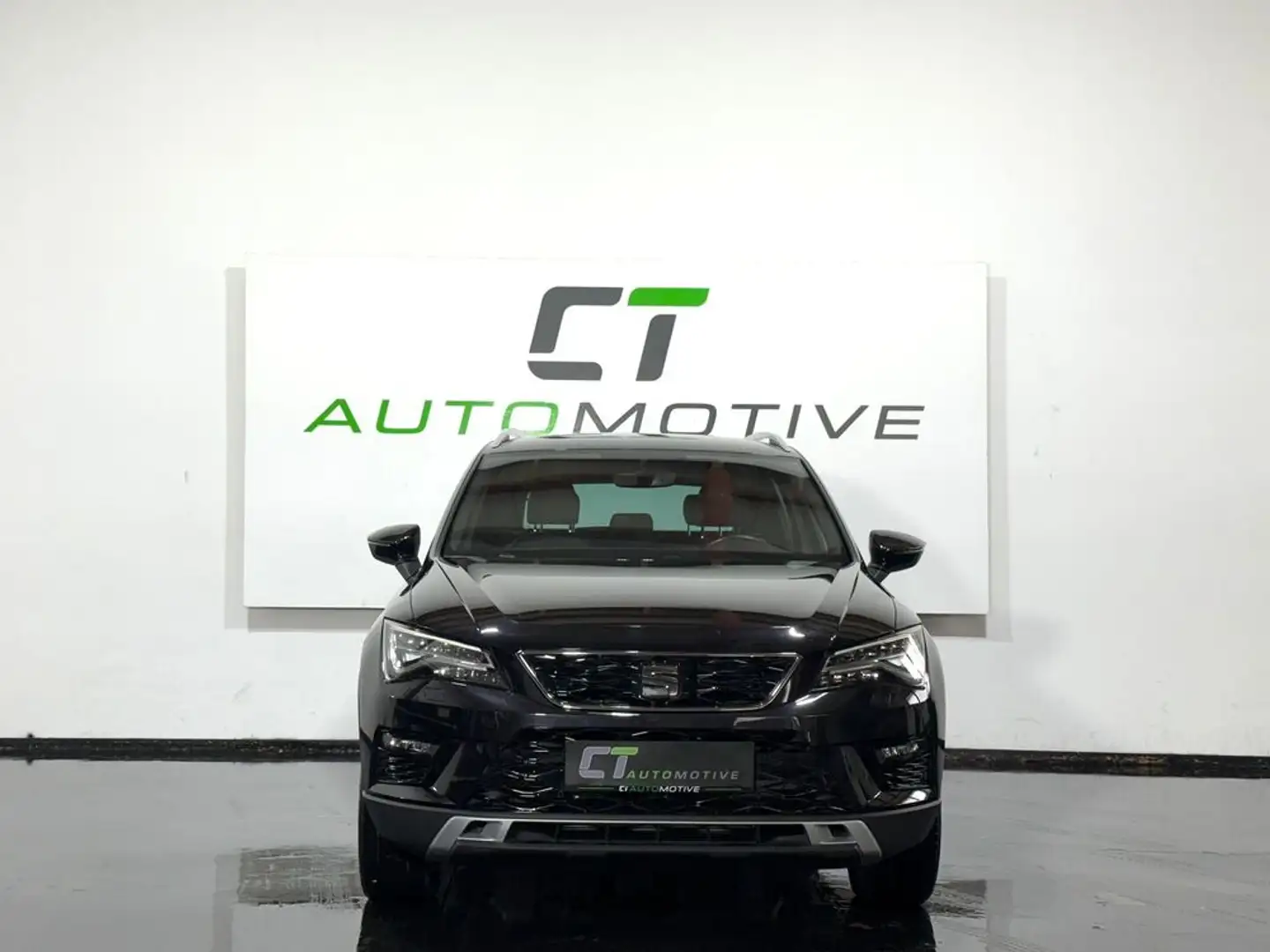 SEAT Ateca 1,5 XCellence ACT TSI Schwarz - 2