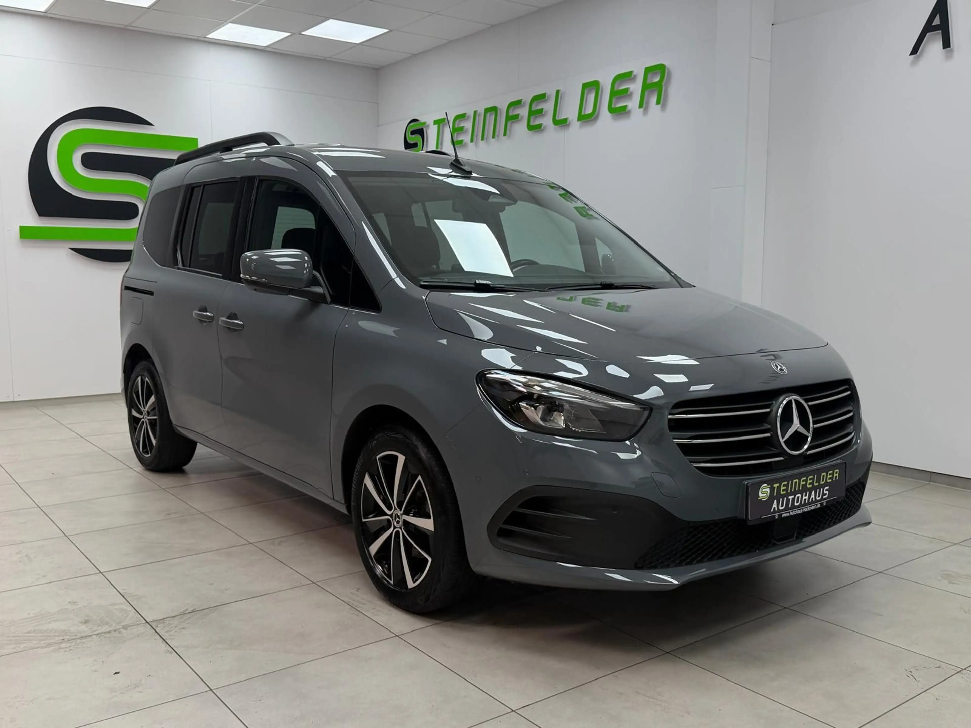 Mercedes-Benz T-Class T180d PROGRESSIVE / KAMERA / AHK / TECHNIK PAKET