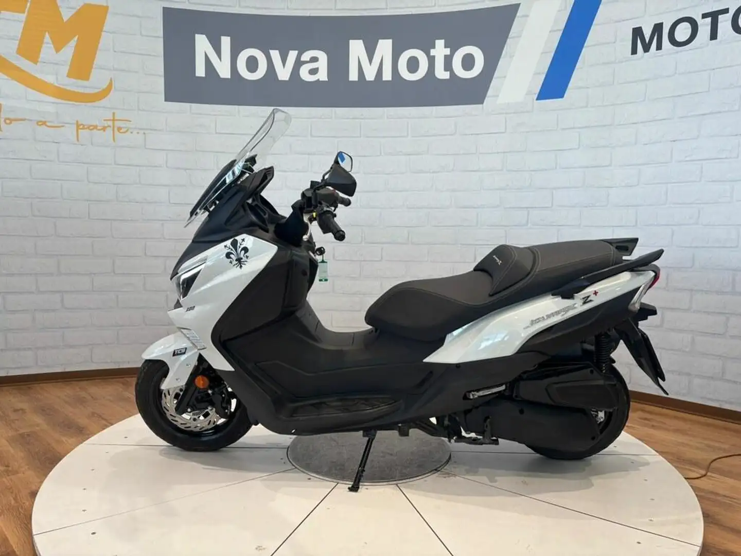 SYM Joymax 300 Z Abs - 1