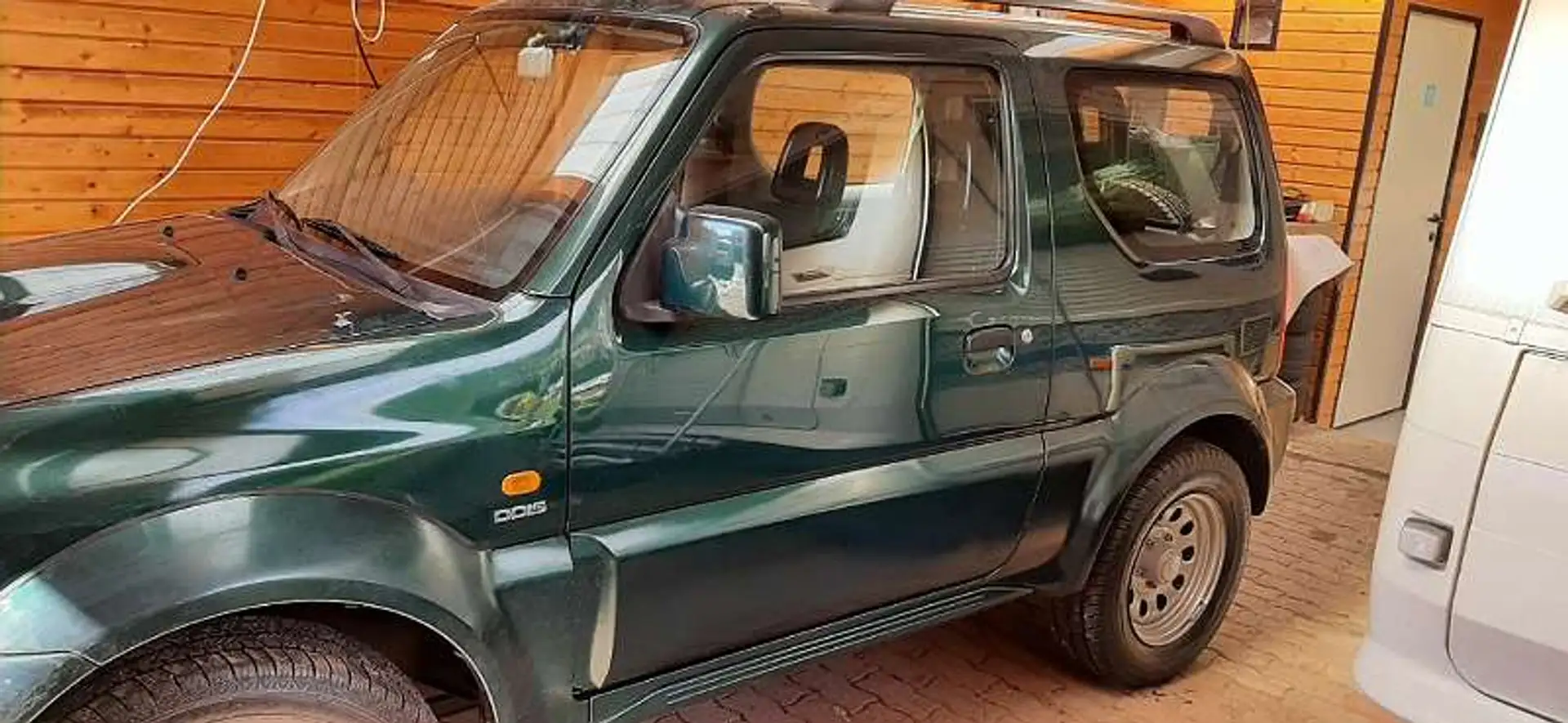 Suzuki Jimny Jimny 1,5 VX DDiS A2 AB RC VX A2 AB RC Grün - 2
