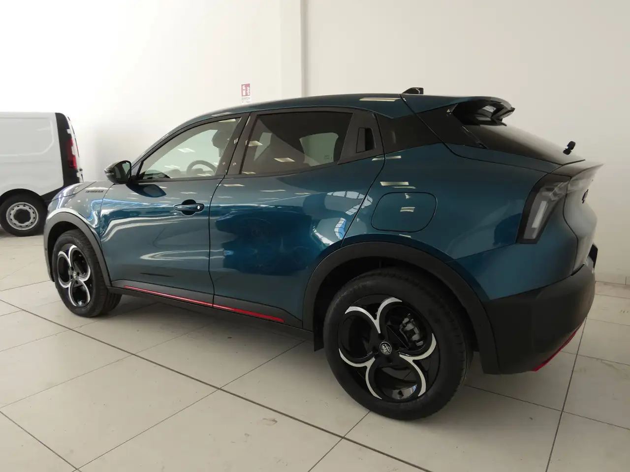 Alfa Romeo Junior 2024