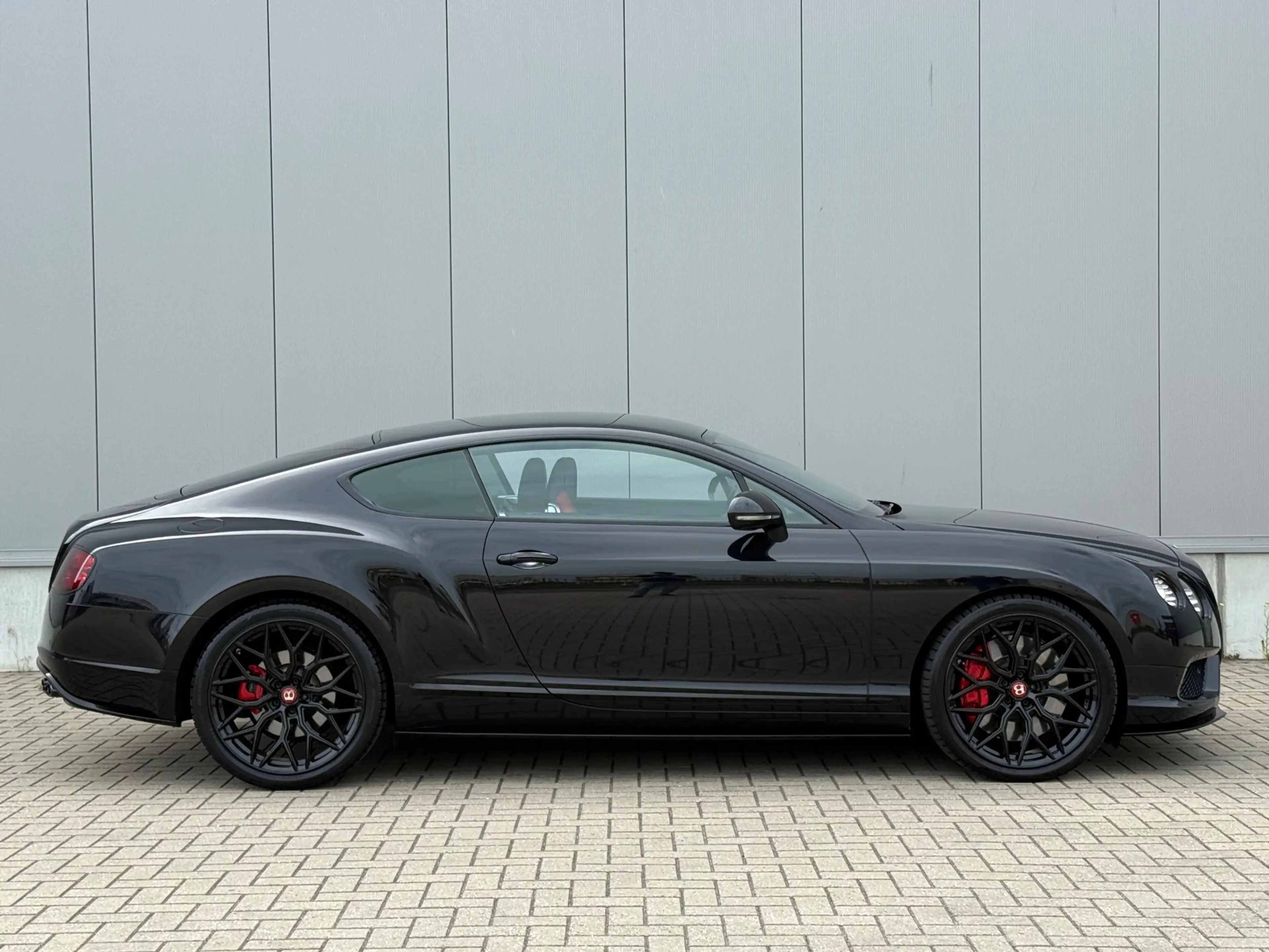 Bentley Continental GT 4.0 V8 Mulliner Styling Specification pakket — photo 5