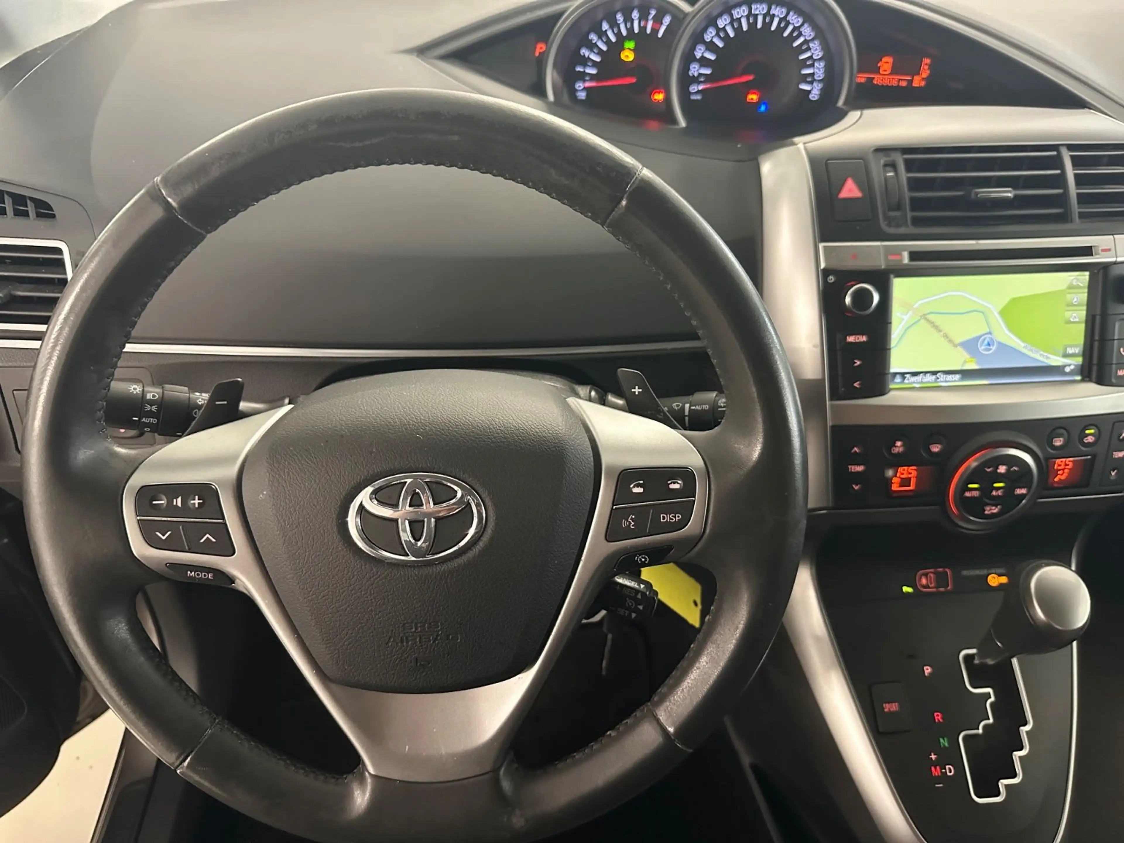 Toyota Verso SkyView Edition+Comfort-Paket Plus /StHzg — photo 13