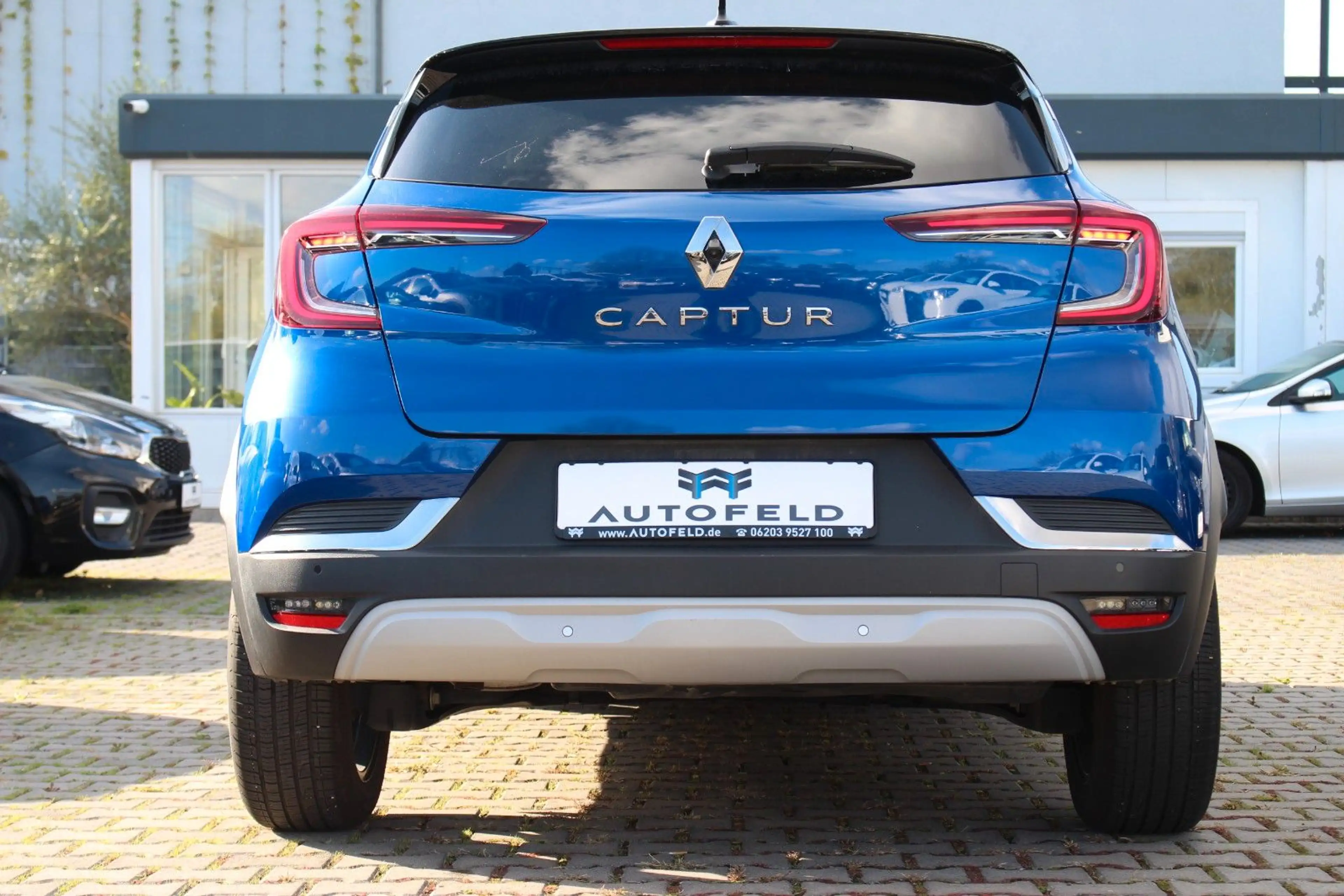 Renault Captur NAVI/SHZ/BT/PDC/RCAM/KLIMA/PANO — photo 5
