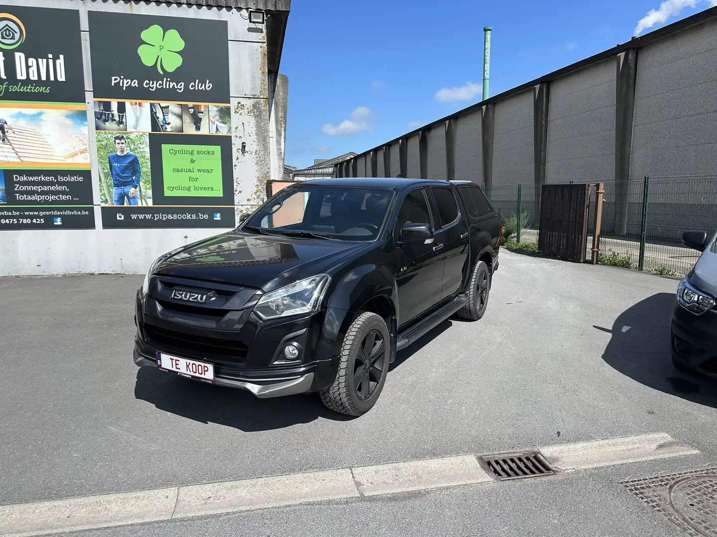 Isuzu D-Max 1.9D Automaat - Airco  - carplay 4x4 Full option Noir - 1