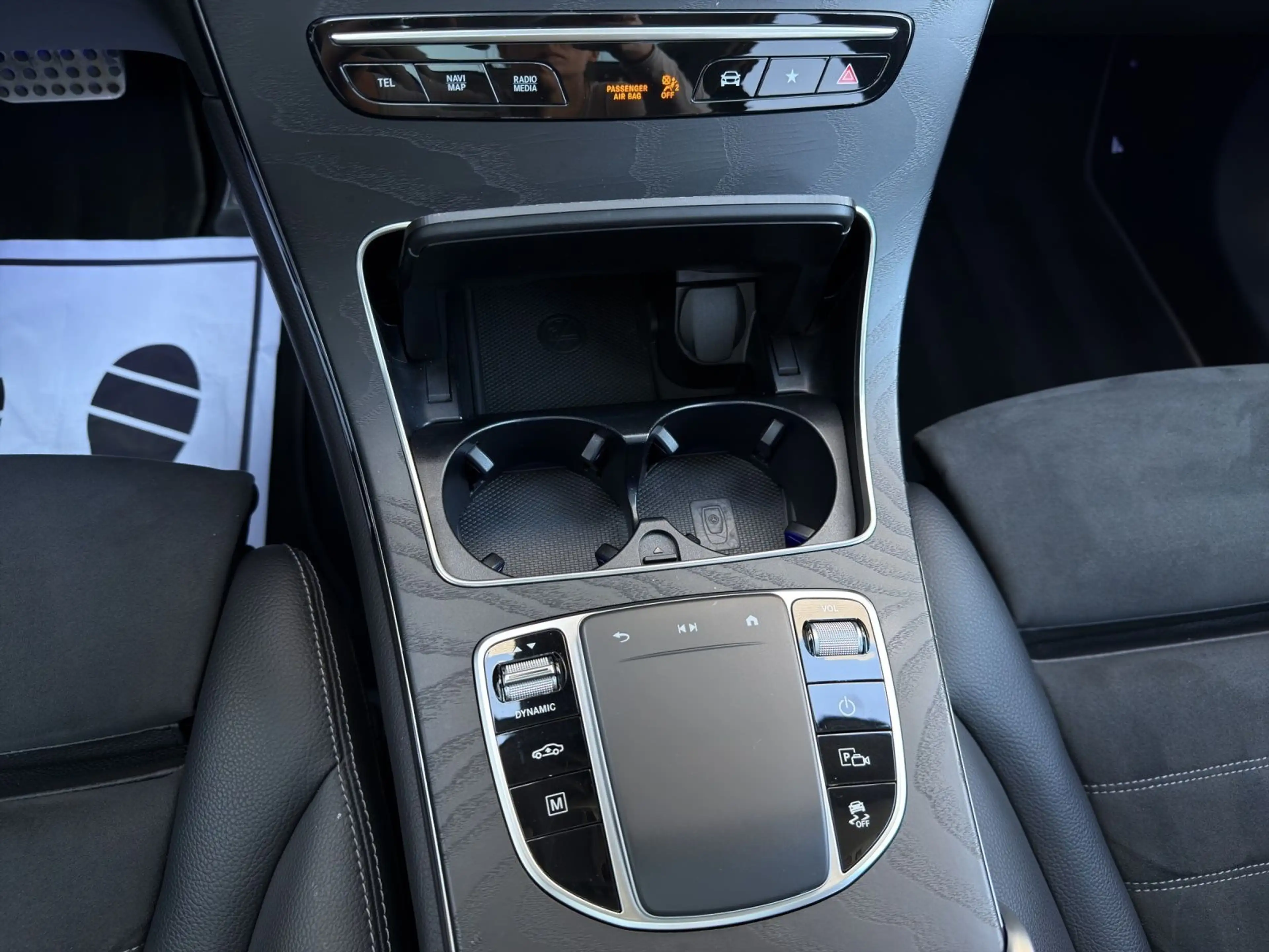 Mercedes-Benz GLC 300 de AMG Line 4Matic Aut. //Schiebedach, Luft, 360° — photo 15