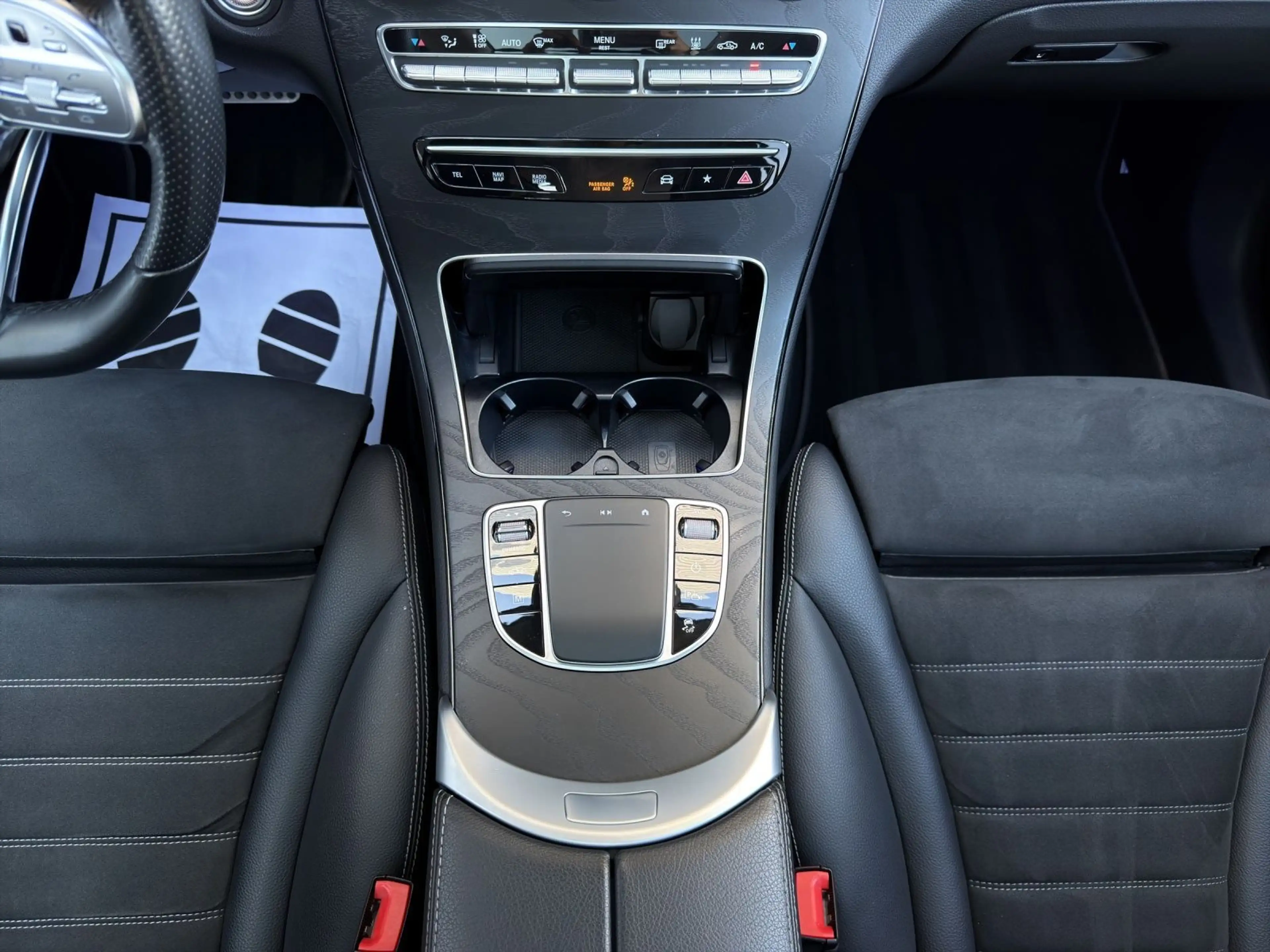 Mercedes-Benz GLC 300 de AMG Line 4Matic Aut. //Schiebedach, Luft, 360° — photo 14