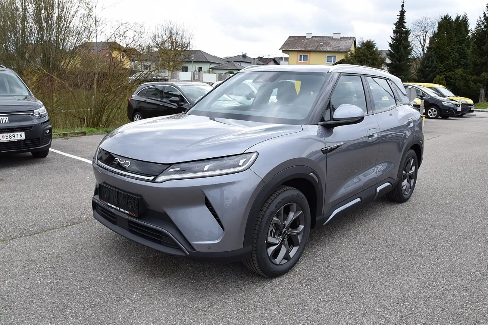 BYD Atto 2 Atto2 64,8 kWh Comfort Österreich Paket *Vorbes... Grau - 1