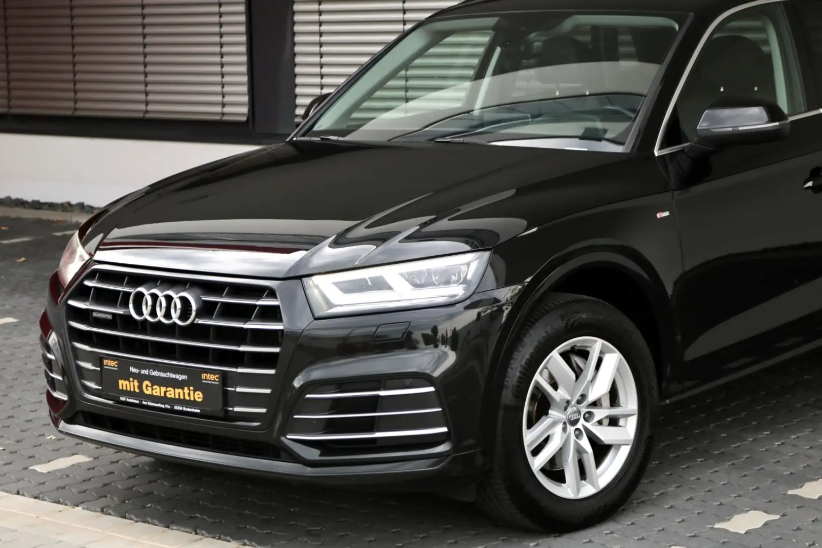 Audi Q5 55 TFSI e quattro sport/S-LINE/PDC/NAVI/ACC Schwarz - 2