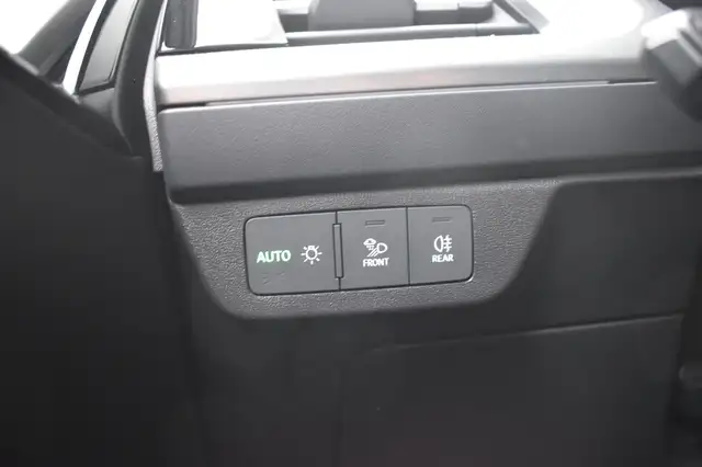 Audi Q4 E-Tron view 27