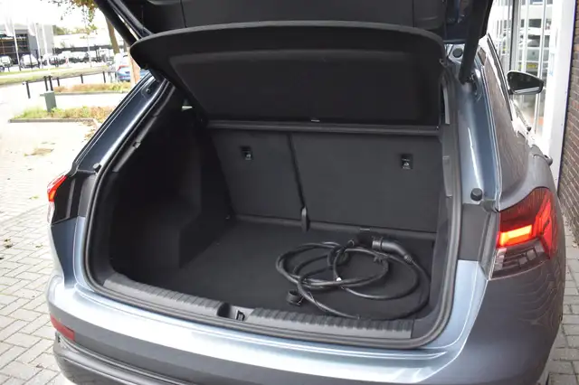 Audi Q4 E-Tron view 7