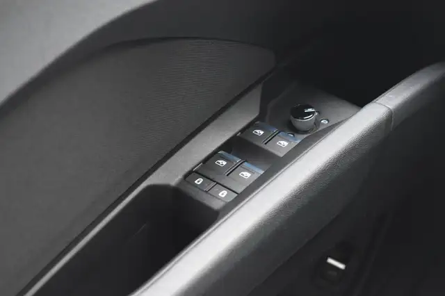 Audi Q4 E-Tron view 20