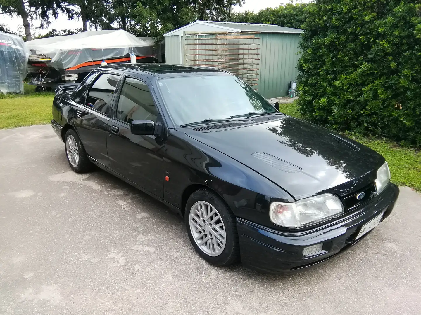 Ford Sierra Sierra 4p 2.0 Cosworth c/clima 4x4 Negro - 1