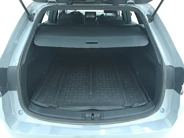 Toyota Corolla view 14