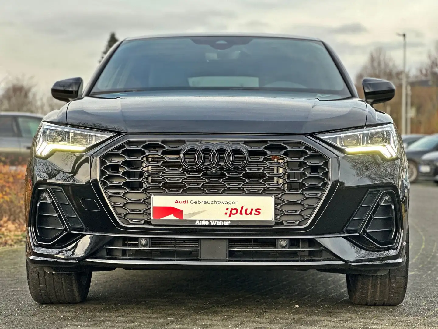 Audi Q3 Sportback 35TFSI S LINE PANO SONOS STANDHZ VC Schwarz - 2