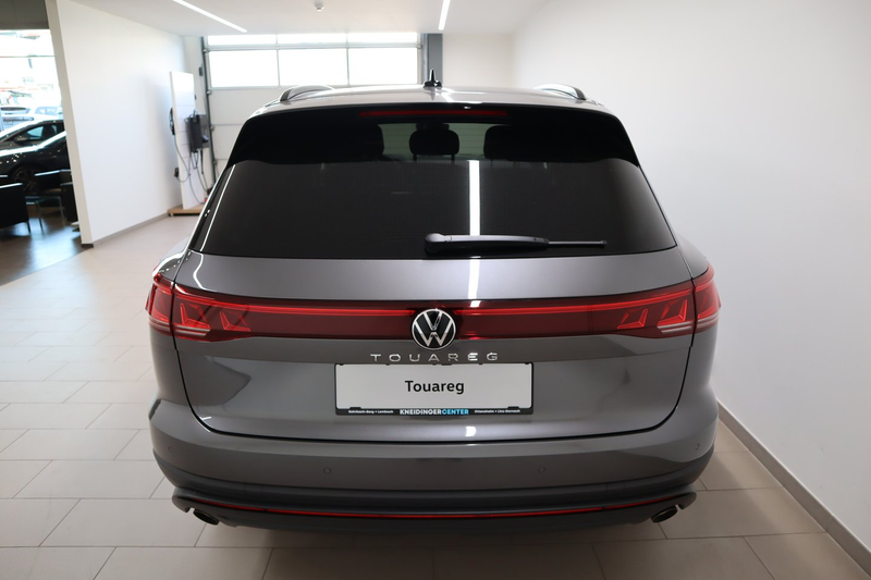 Volkswagen Touareg TDI 4MOTION — photo 6