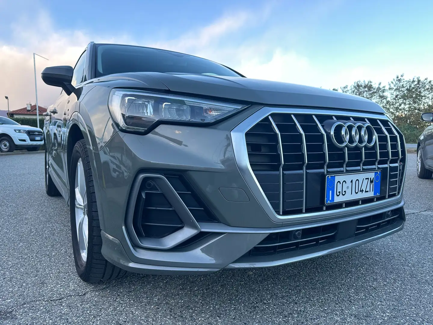 Audi Q3 Q3 II 2018 35 2.0 tdi S line edition s-tronic Gris - 2