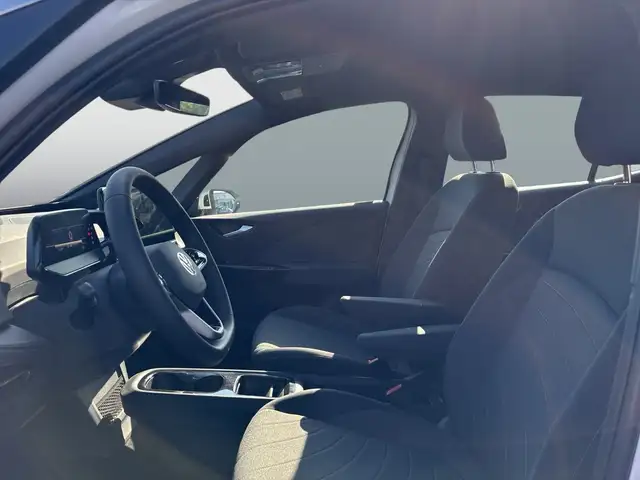 Volkswagen Id.3 view 11