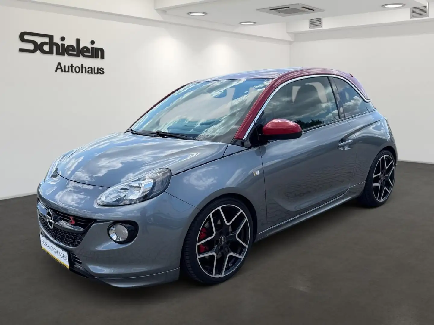Opel Adam S 1.4 Turbo 150PS Grijs - 1