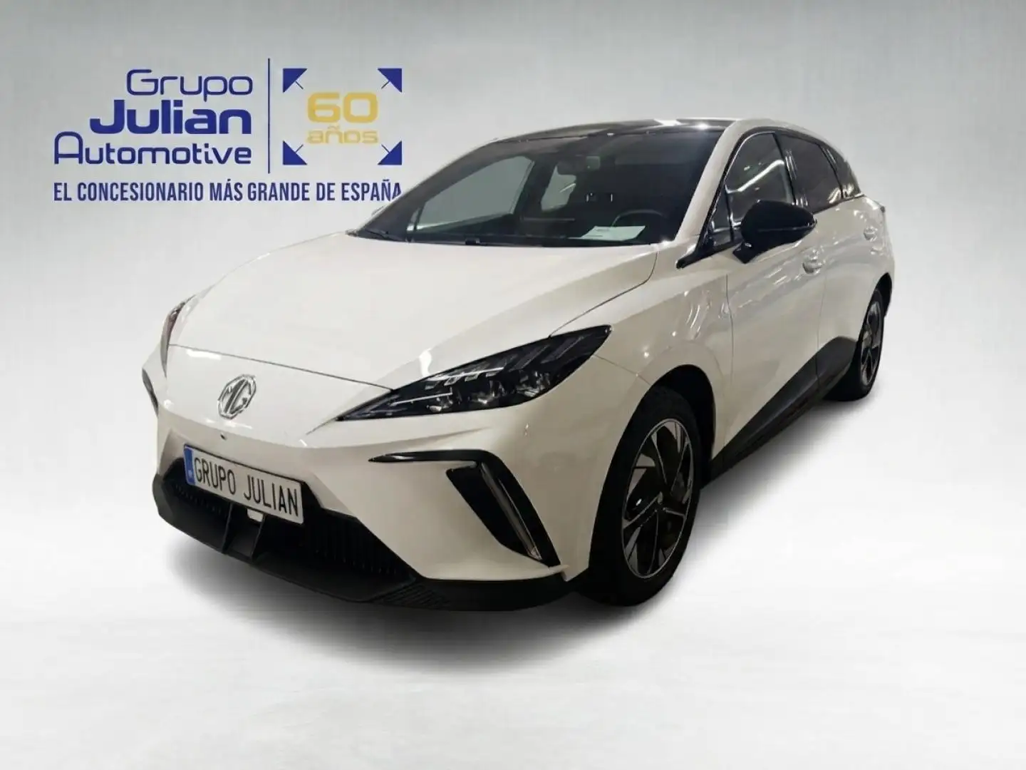 MG MG4 64kWh Luxury AUTONOMIA 450KMS 204CV Blanco - 1