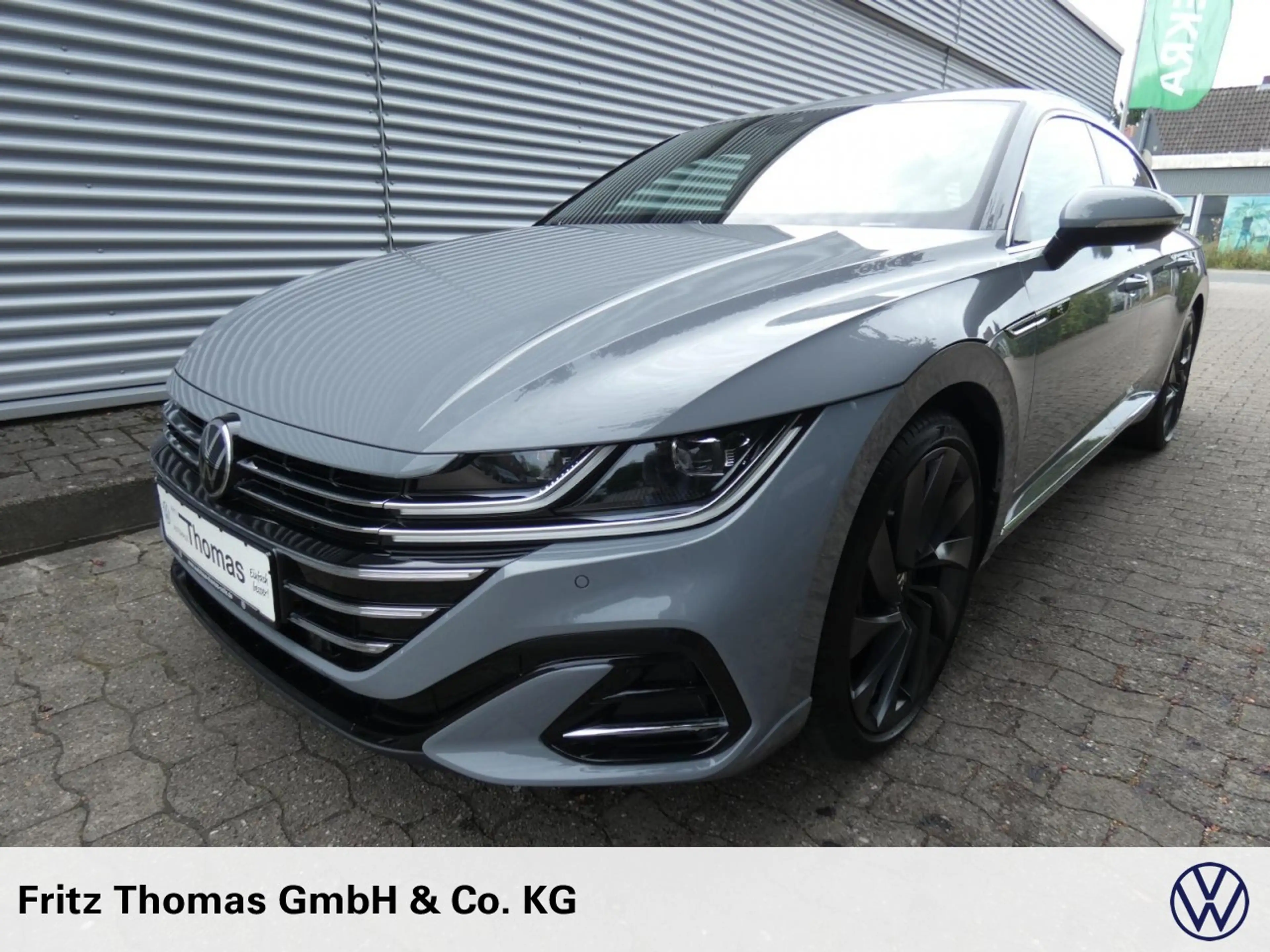 Volkswagen Arteon Shootingbrake 2.0 TSI DSG R-Line LED Navi SHZ PDC — photo 2