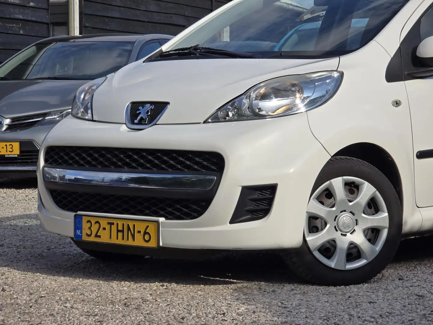 Peugeot 107 1.0-12V XS Automaat/Airco 80000KM!!! Wit - 2