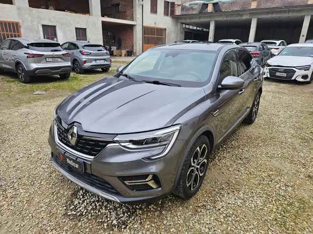Renault Arkana 1.6 E-Tech full hybrid Techno 145cv