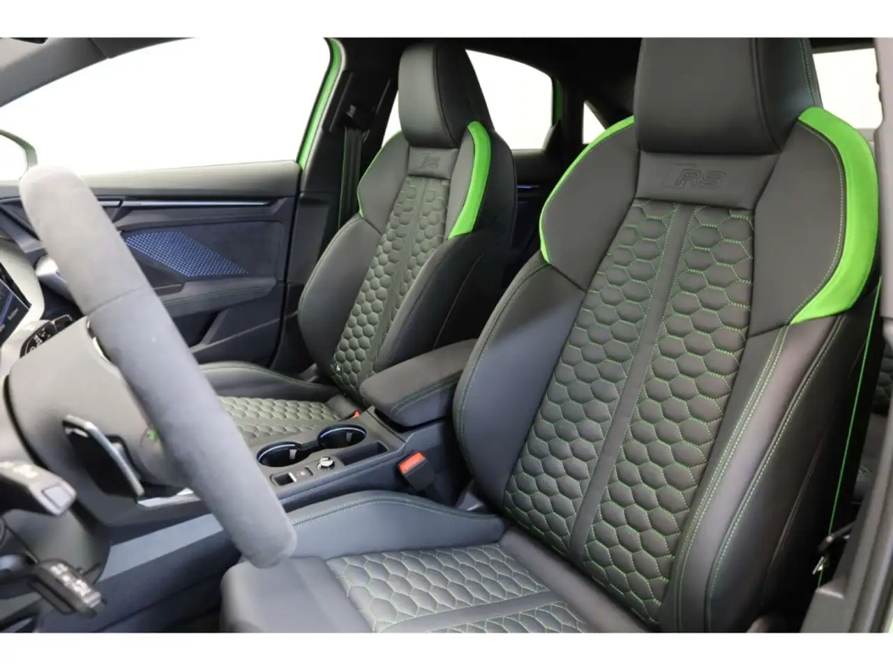 Audi RS3 Limousine TFSI quattro 10
