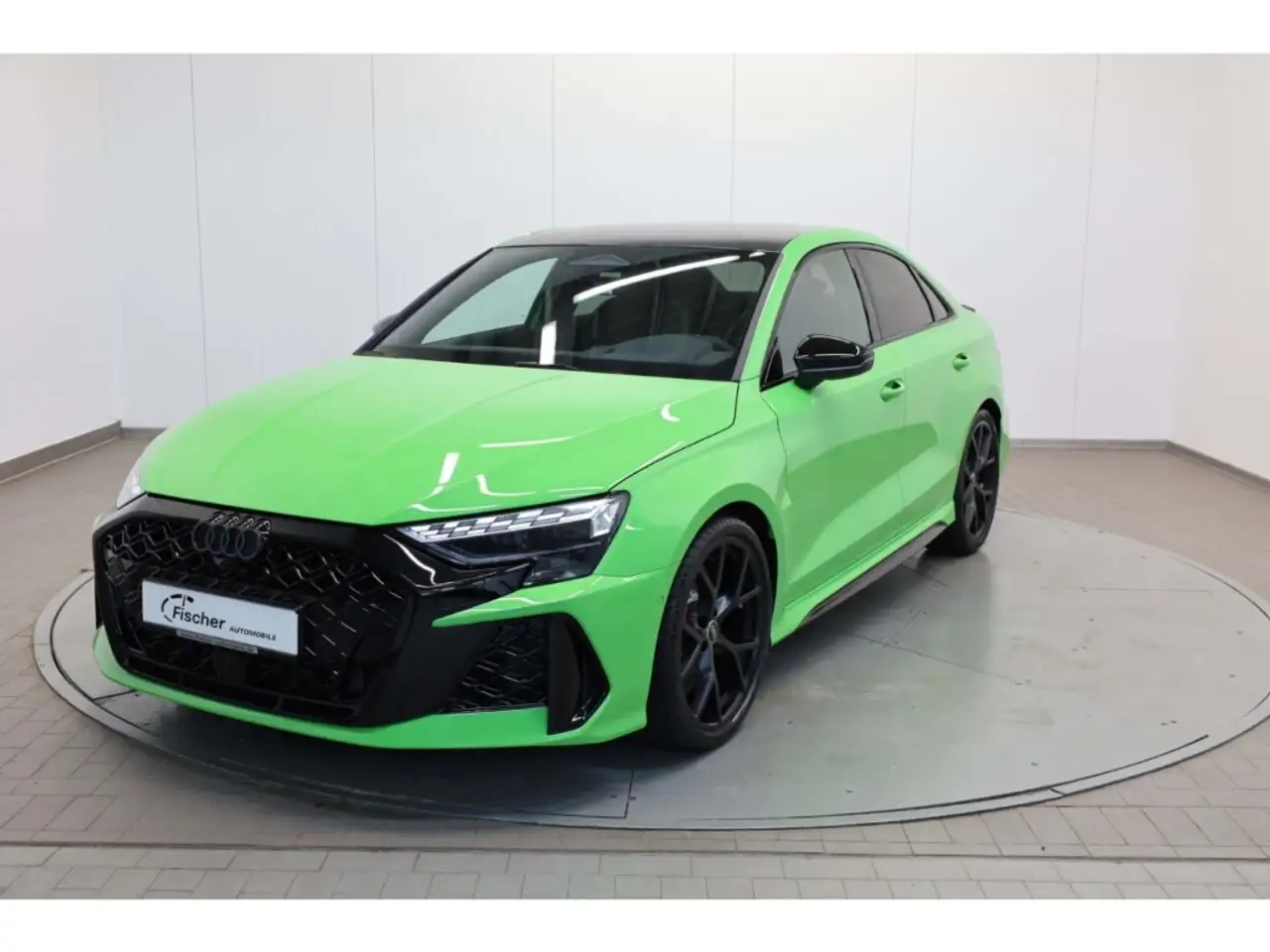Audi RS3 Limousine TFSI quattro 2