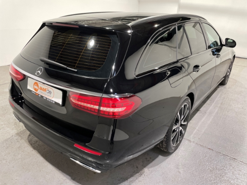 Mercedes-Benz E 400 T d 4Matic Automatik EU6d Klima Navi LED Widescree — photo 3