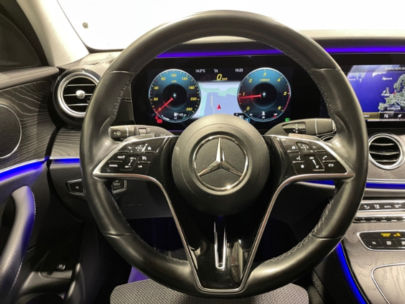 Mercedes-Benz E 400 T d 4Matic Automatik EU6d Klima Navi LED Widescree — photo 12