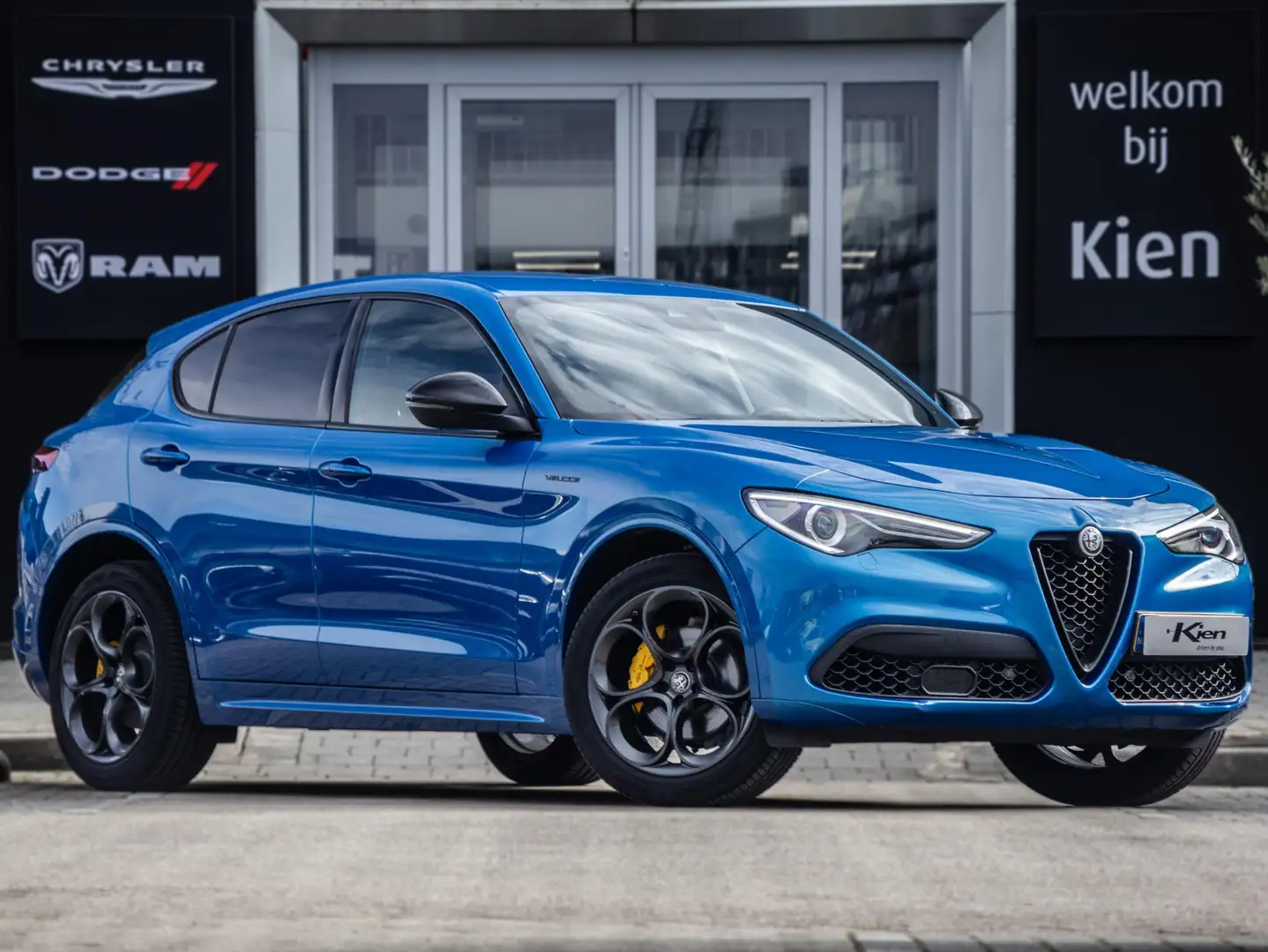 Alfa Romeo Stelvio 2.0 T AWD Veloce | Sportstoelen | Adap. Cruise Con Blau - 1