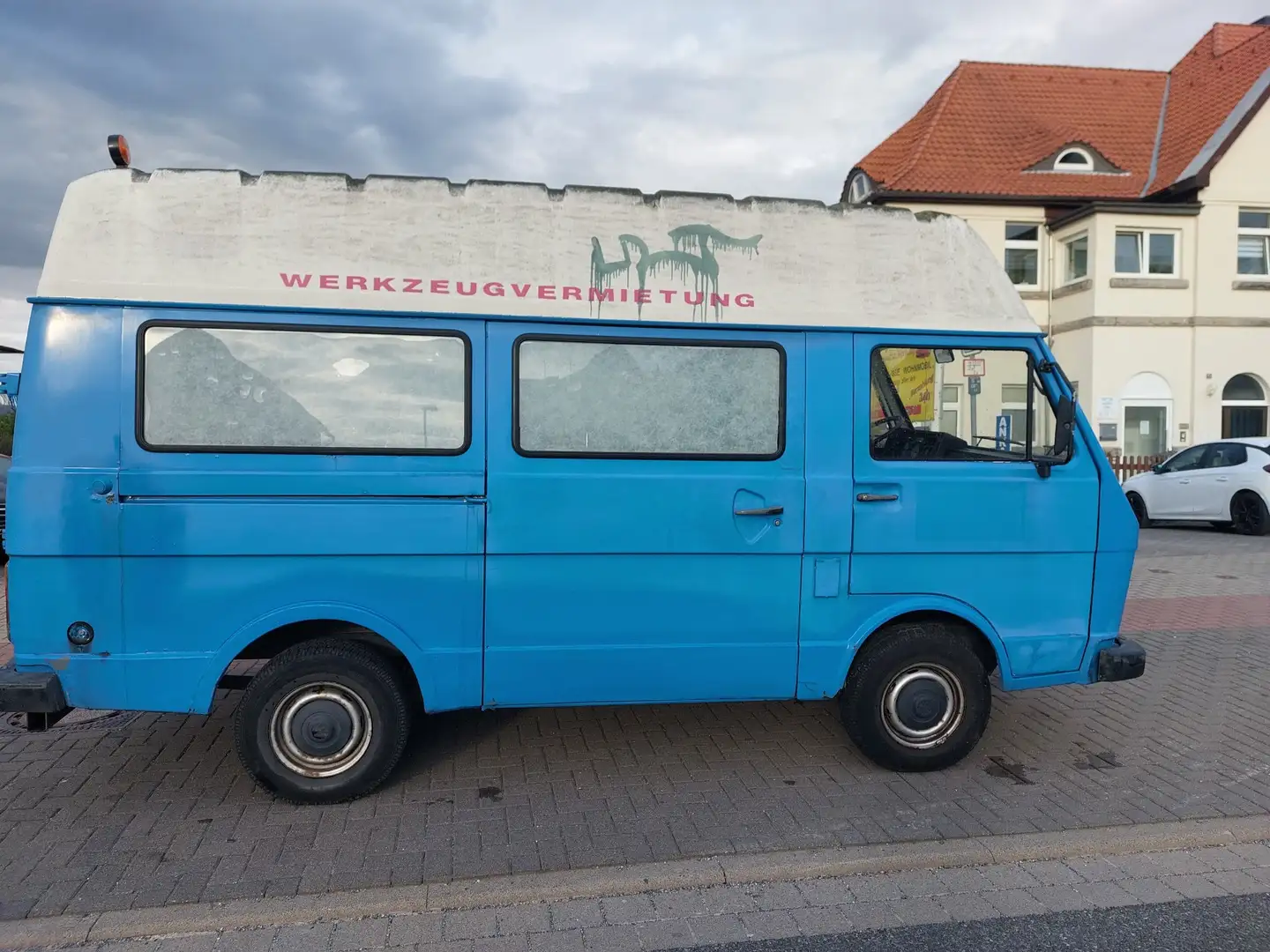 Volkswagen LT 28 D LKW GESCHL.KASTEN Niebieski - 1