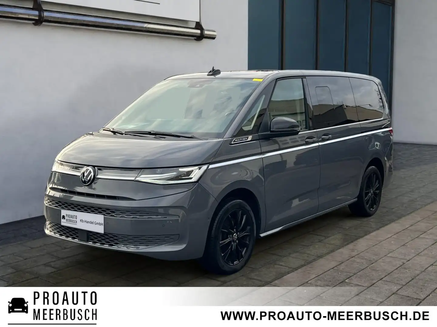 Volkswagen T7 Multivan Style lang ACC/PANO/EASYOPEN/RFK/NAVI Grau - 1